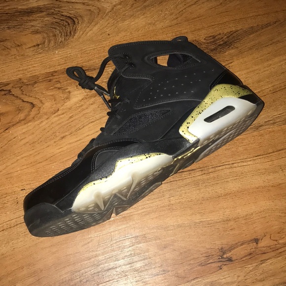 Jordan 6 main image 4